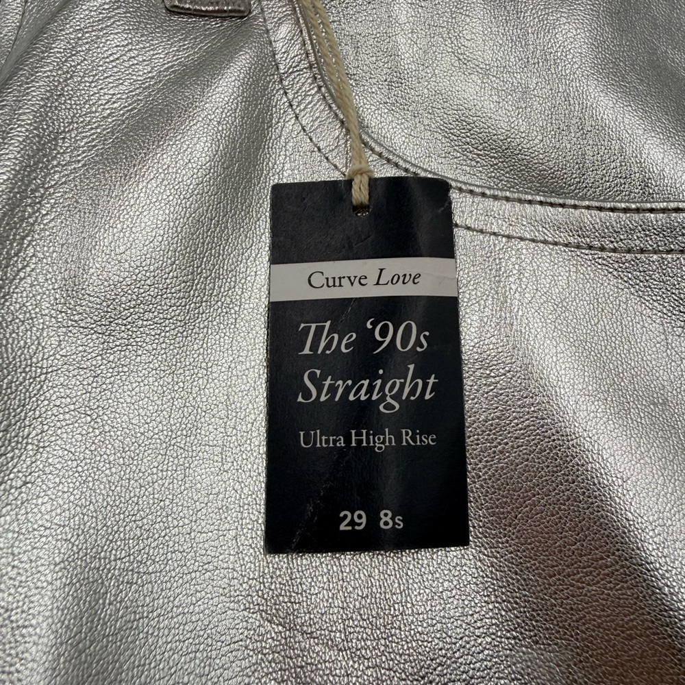 Abercrombie & Fitch Curve Love 90's Straight Ultra High Rise Jeans - Picture 9 of 10